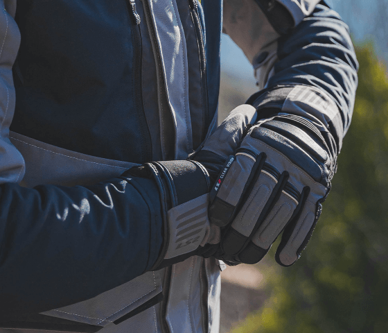 LS2 Frost Black/Grey MAN